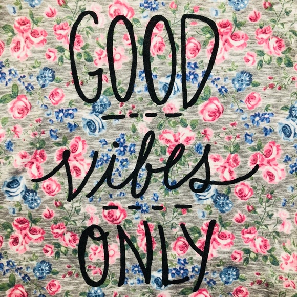 🌺Girls raglan top - Picture 2 of 4